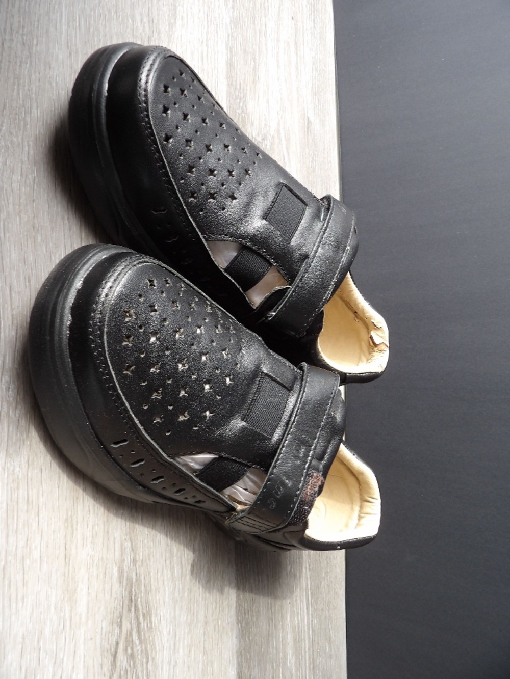 Womens orthepedic sandals